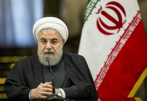 SCONTRO TRUMP-ROUHANI: “NON MINACCIARE USA”/ Ultime notizie, Ghasemi: “Gli americani sono degli incapaci”