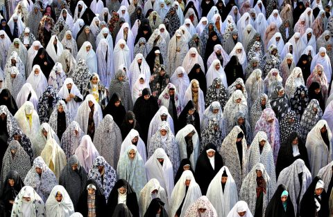 DOPO LA GIORNATA PER I DIRITTI DELLA #DONNA, È INIZIATO IL #RAMADAN: MA NON DIMENTICHIAMO I #DIRITTI DELLE DONNE E L’APARTHEID FEMMINILE…!